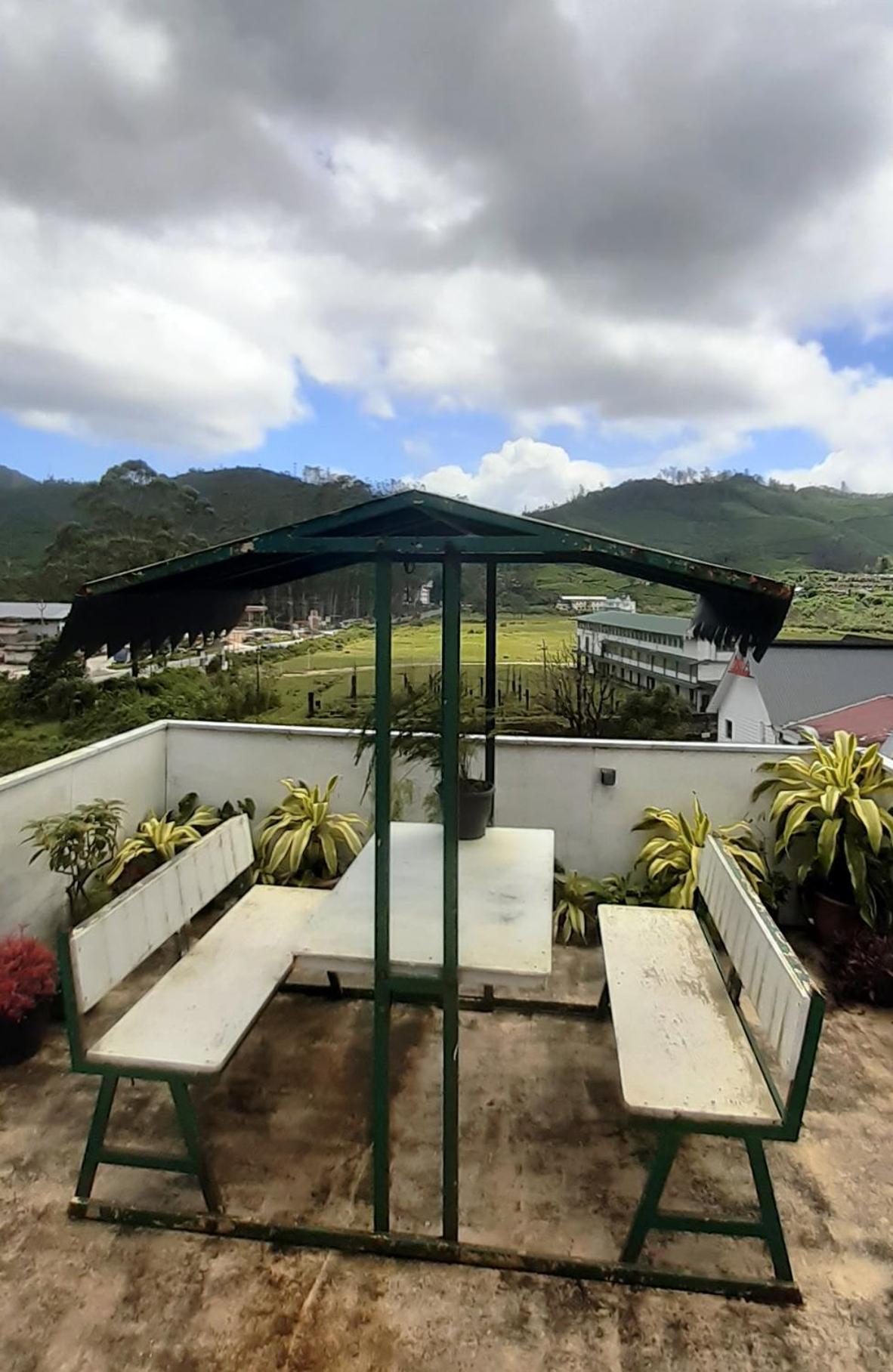 Greenview Holiday Inn Munnar Εξωτερικό φωτογραφία